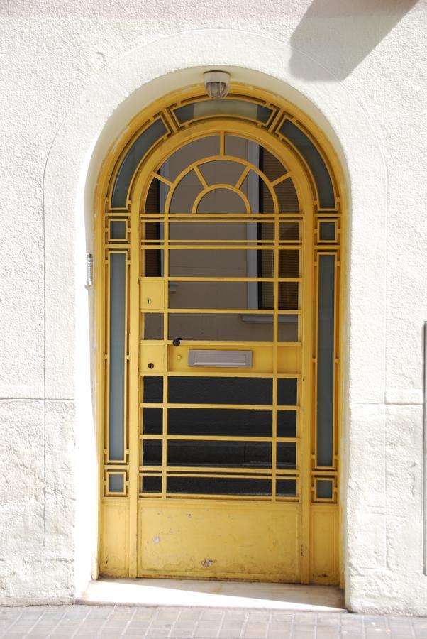 Hotel Casita Amarilla Barselona Dış mekan fotoğraf