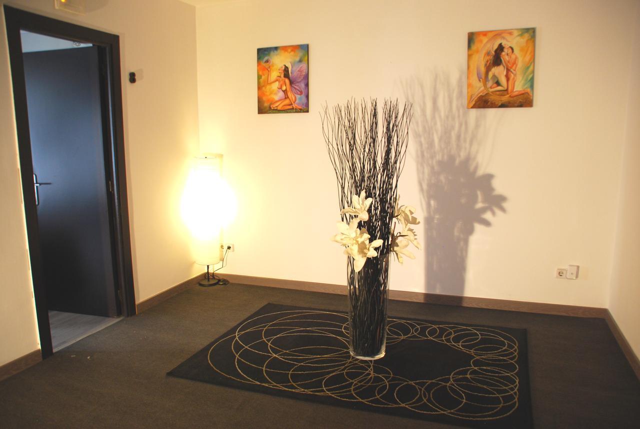 Hotel Casita Amarilla Barselona Dış mekan fotoğraf