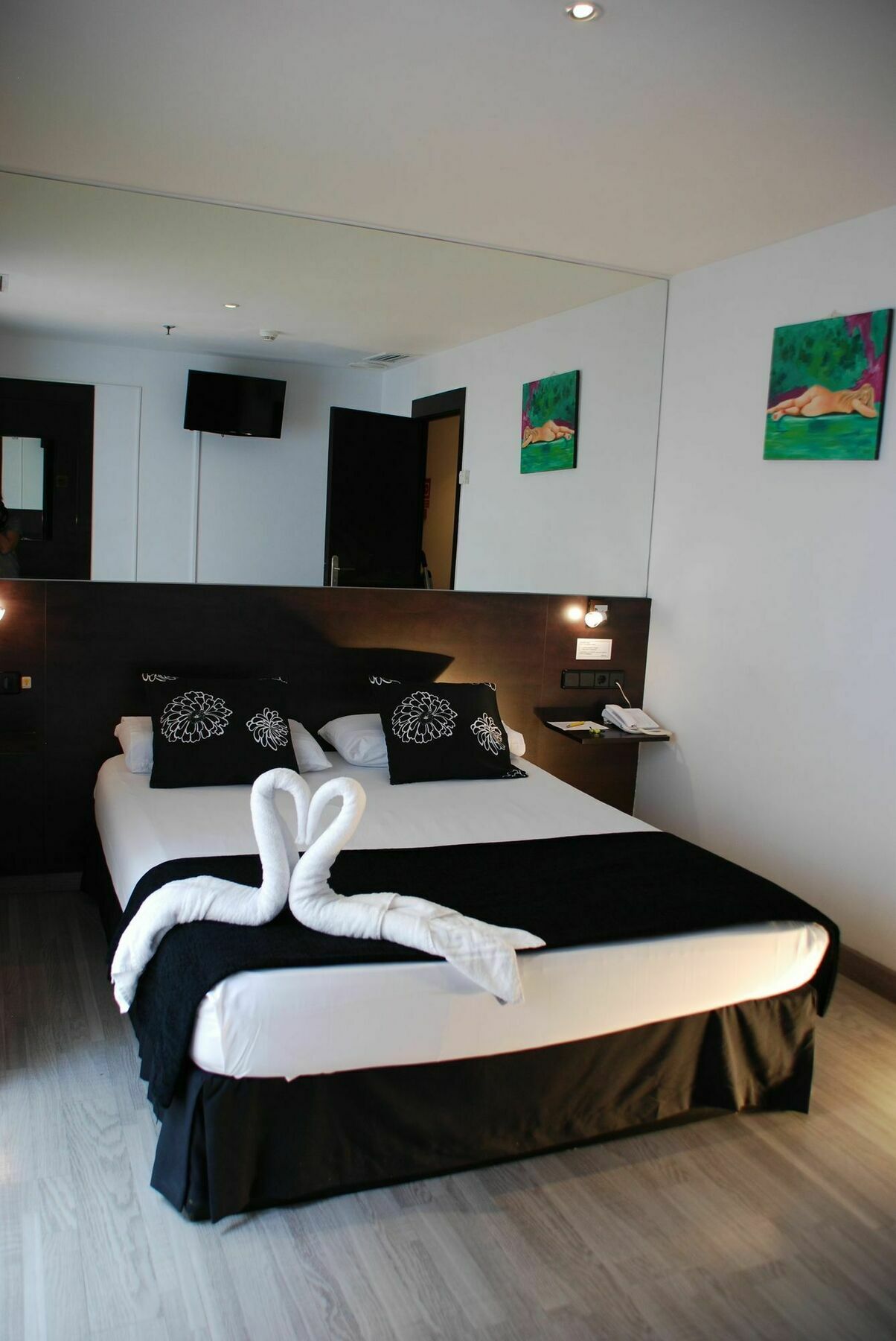 Hotel Casita Amarilla Barselona Dış mekan fotoğraf